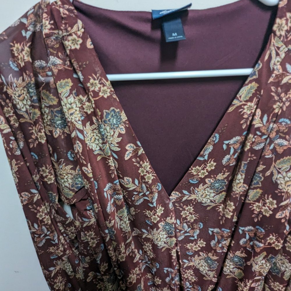 Daytrip Cross Front Floral Blouse - Picture 2 of 4